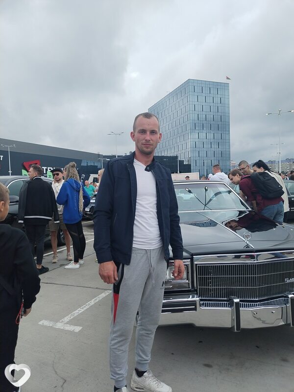 Виктор, 25, Новогрудке — анкета №1053826