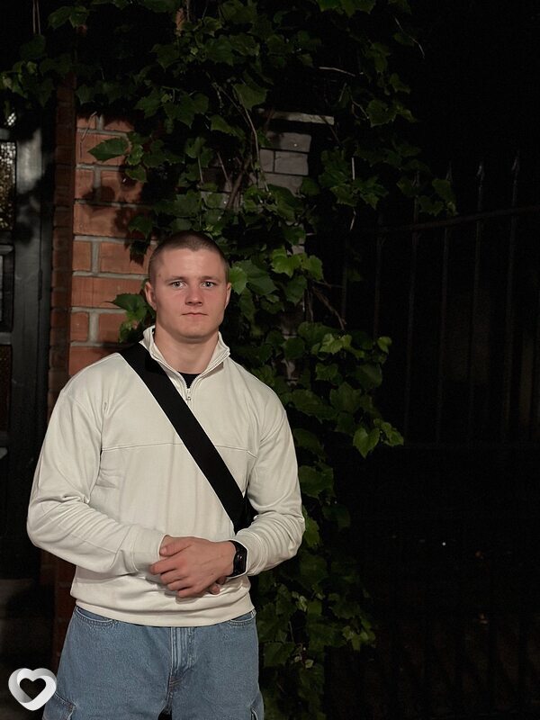 Саша, 28, Иванове — анкета №1053832