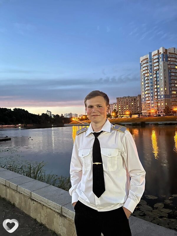 Максим, 24, Санкт-Петербурге — анкета №1054195