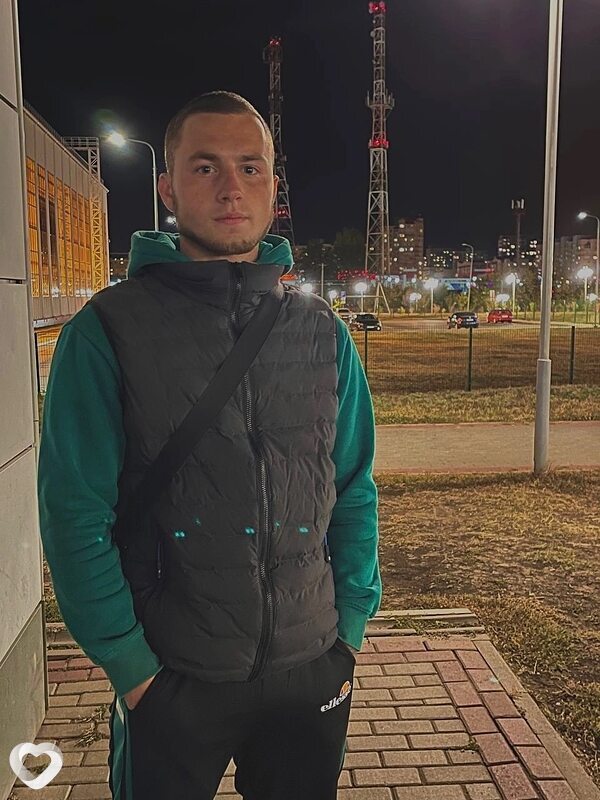 Данил, 21, Тамбове — анкета №1054809