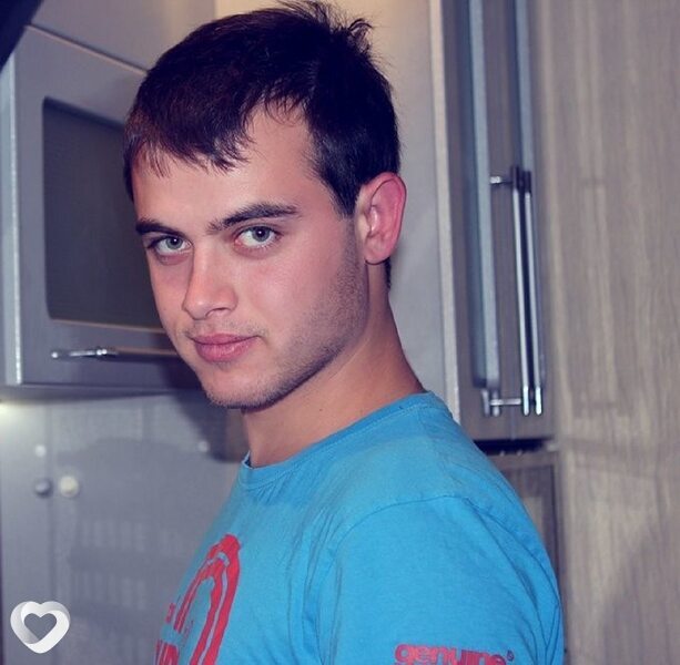 Олег, 25, Белой Церковь — анкета №1054823