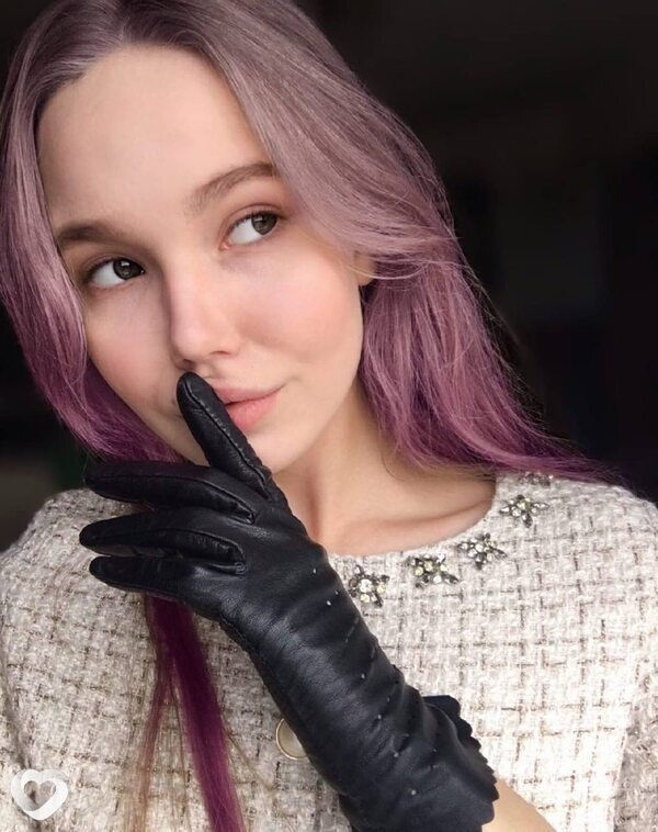 Анна, Зверево