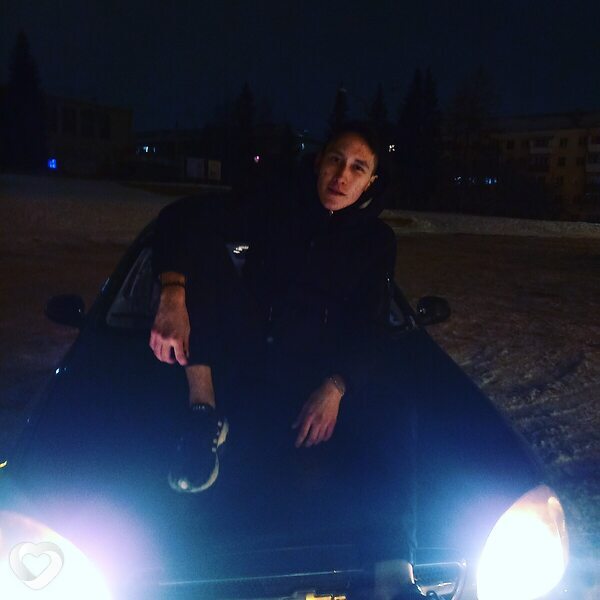 Тимур, 21, Екатеринбурге — анкета №1055224