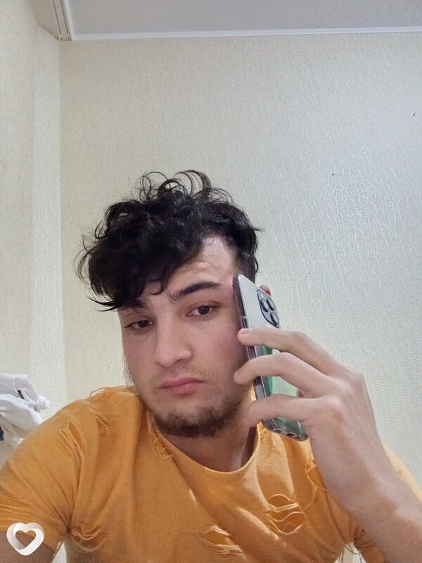 Каха Кенжаев, 27, Барнауле — анкета №1055228
