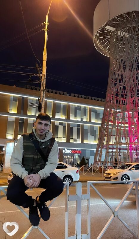Олег, 28, Адлер — анкета №1055507