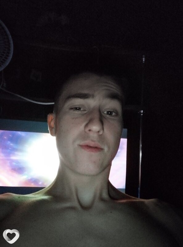 Ярик, 21, Нефтеюганске — анкета №1055645