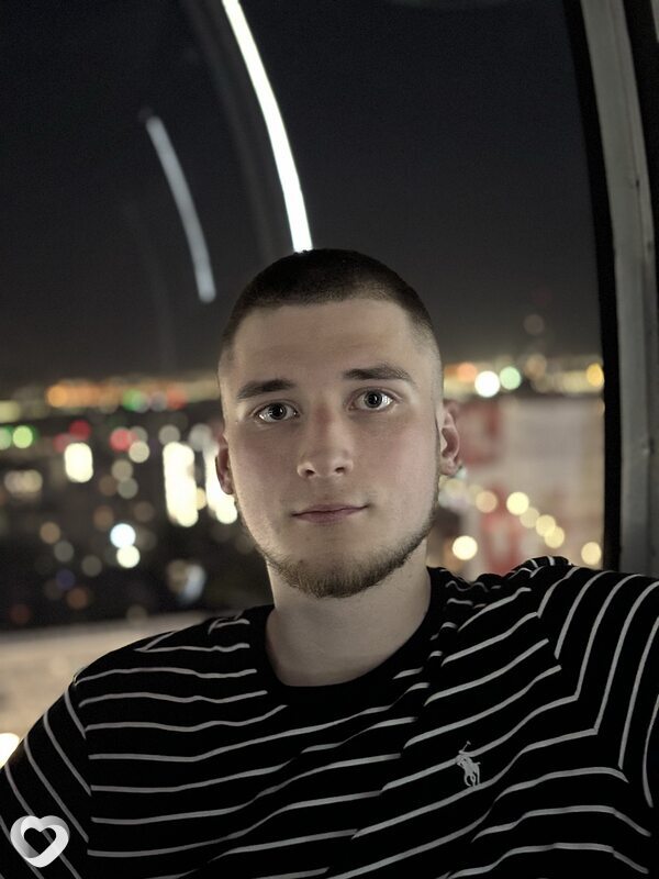 Андрей, 27, Горловке — анкета №4689828
