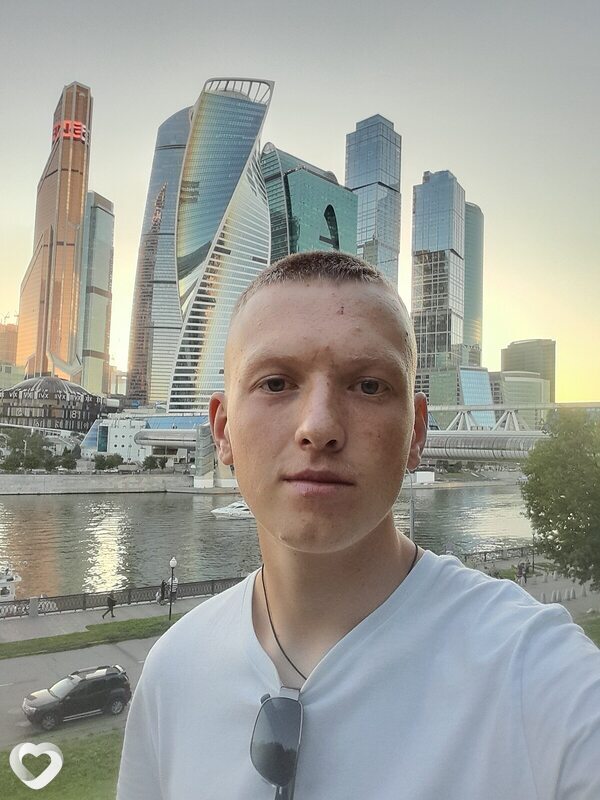 Кирилл, 24, Москве — анкета №1056004