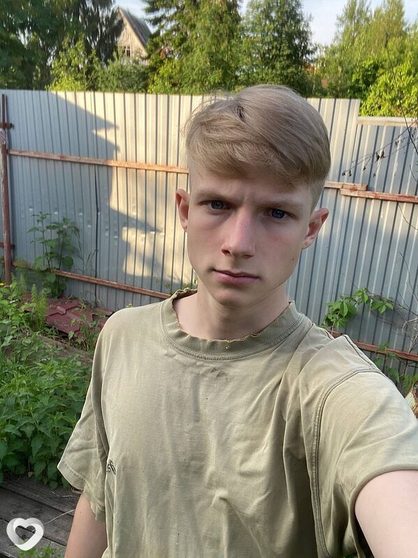 Максим, 20, Перми — анкета №1056710