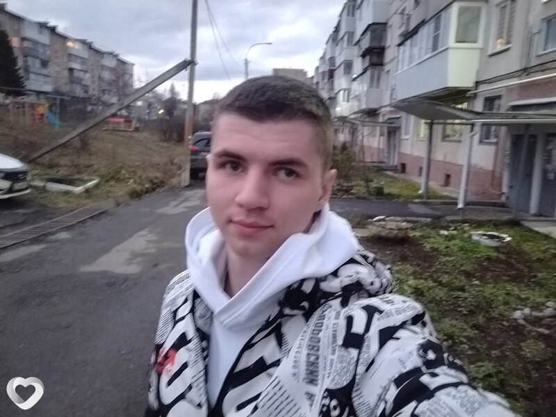 Иван, 24, Златоусте — анкета №1057155