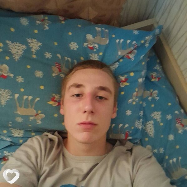 Григорий, 21, Москве — анкета №1057168