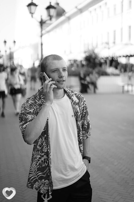Владислав, 21, Ижевске — анкета №1057047