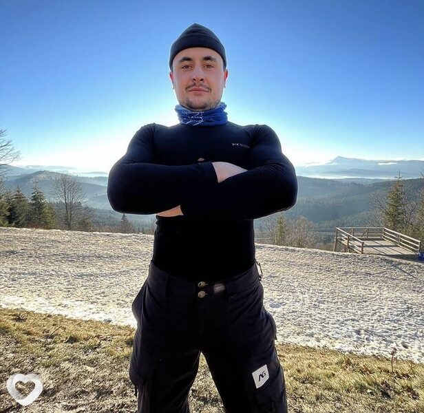 Viktor, 25, Черновцах — анкета №1057470