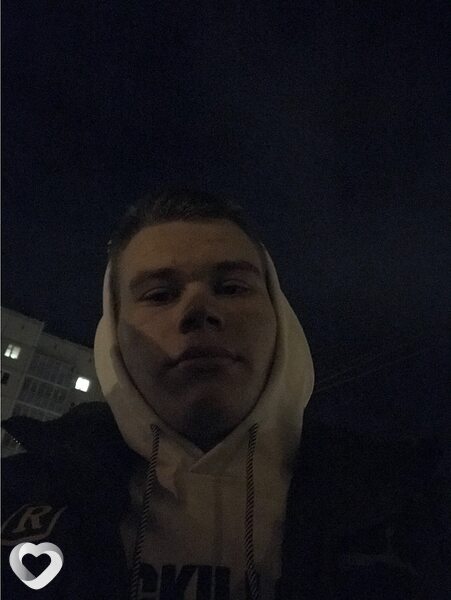 Вадик, 21, Москве — анкета №1057366