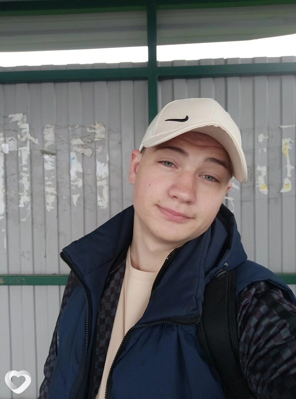 Семëн, 23, Красноярске — анкета №1057892