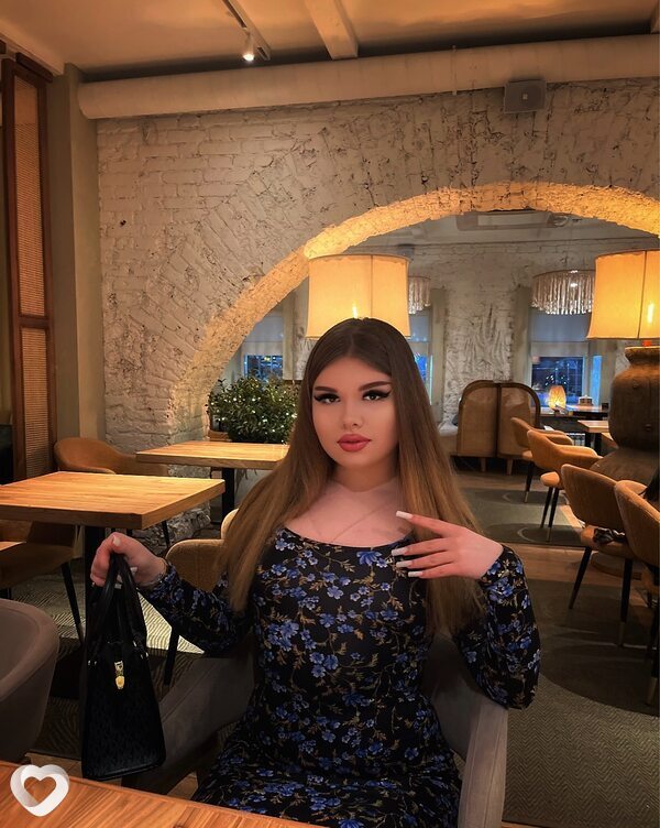Александра, 21, Ярославле — анкета №1058672