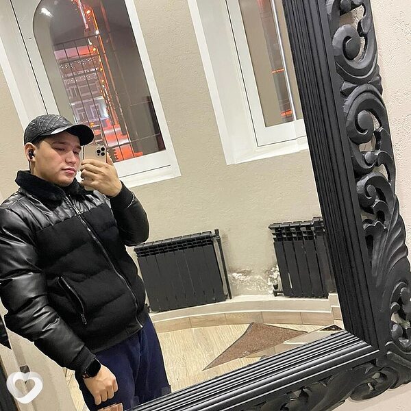 Артур, 24, Казани — анкета №1059009