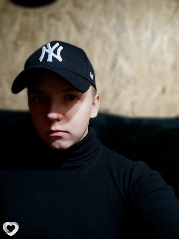 Данила, 24, Новом Уренгое — анкета №1059242