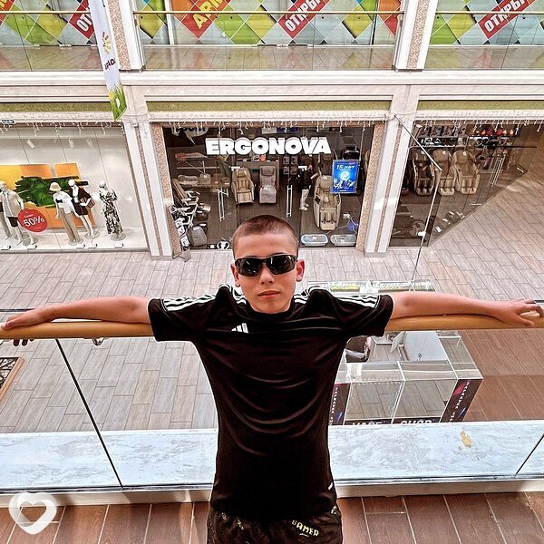 Владимир, 21, Актобе — анкета №1059706