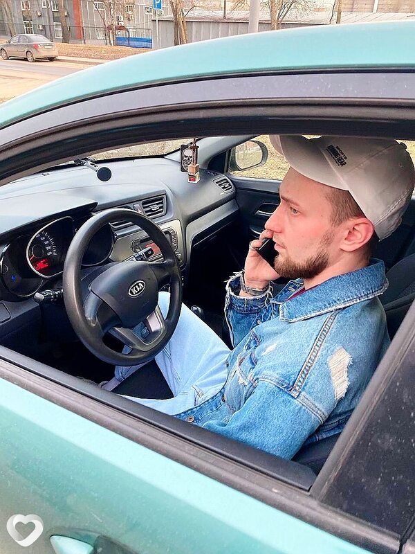 Максим, 28, Москве — анкета №1059888