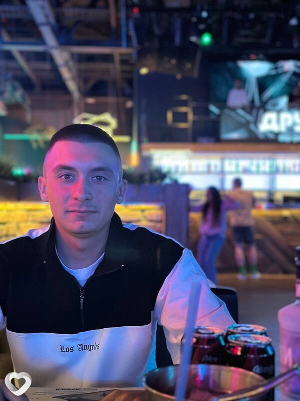 Виктор, 22, Новосибирске — анкета №1061278