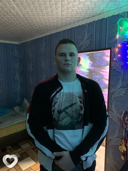 Дмитрий, 21, Самаре — анкета №1061677