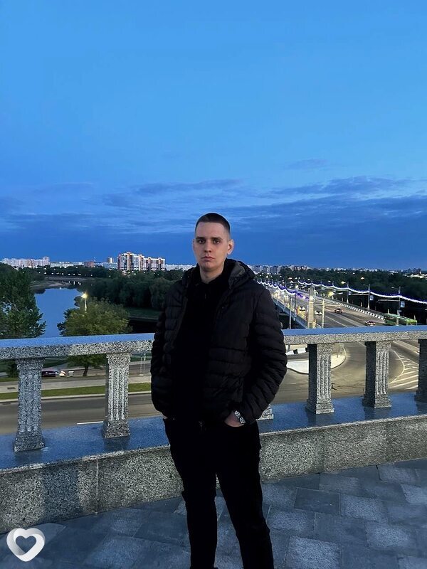 Артём, 25, Москве — анкета №1061705