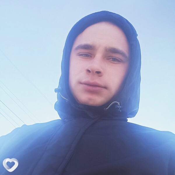 Виталя, 28, Барнауле — анкета №1062117