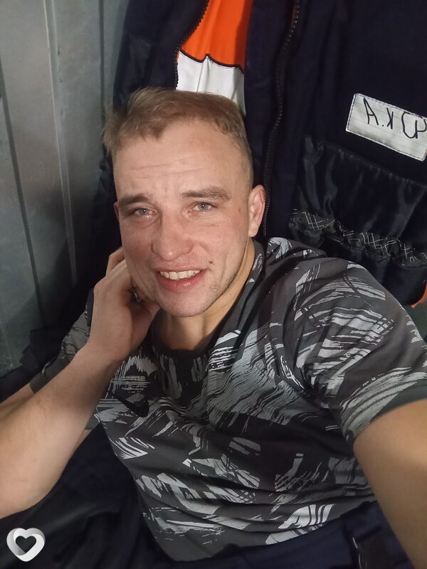 Евгений, 26, Омске — анкета №1063192