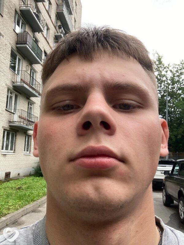 Максим, 22, Москве — анкета №1062820