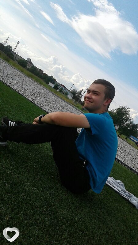 Александр, 28, Карпинске — анкета №1063013