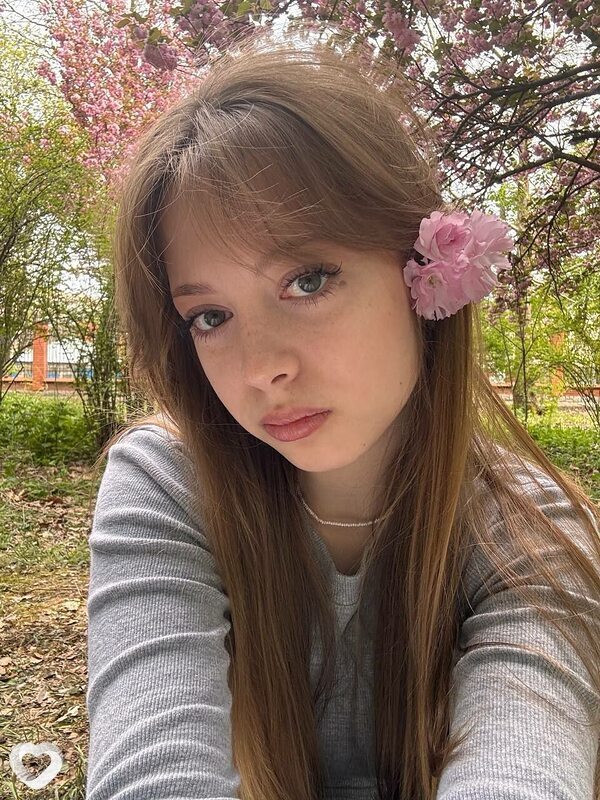 Виктория, 21, Екатеринбурге — анкета №1063988