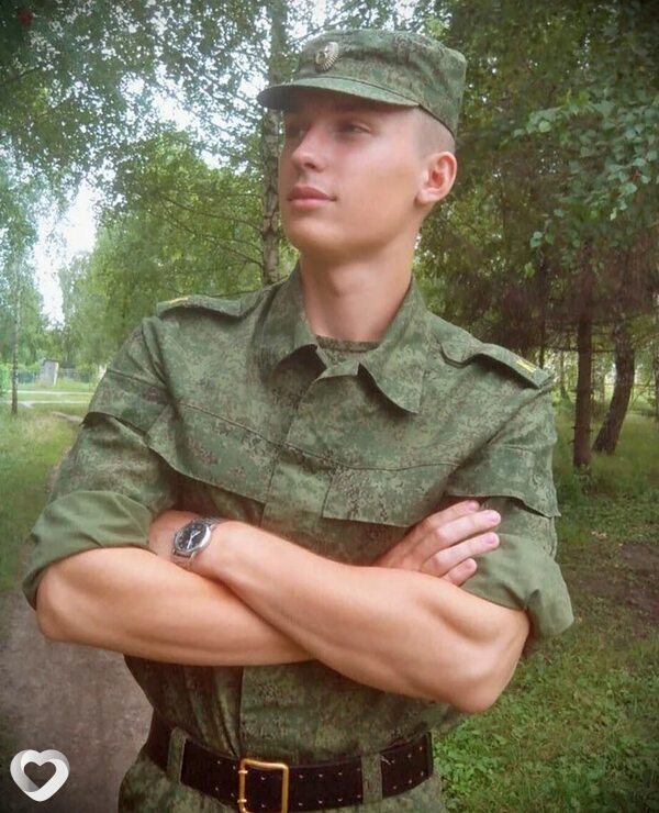Миша, 36, Снежном — анкета №1064006
