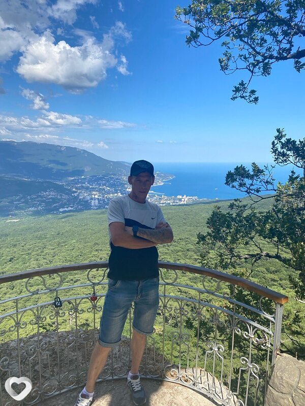 Вадим, 33, Ялте — анкета №1064010