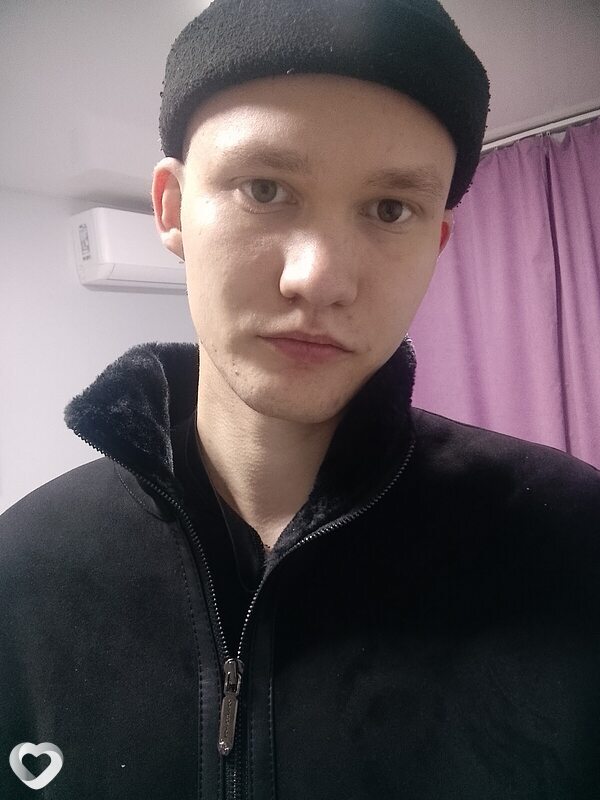 Андрей, 21, Хабаровске — анкета №1064136