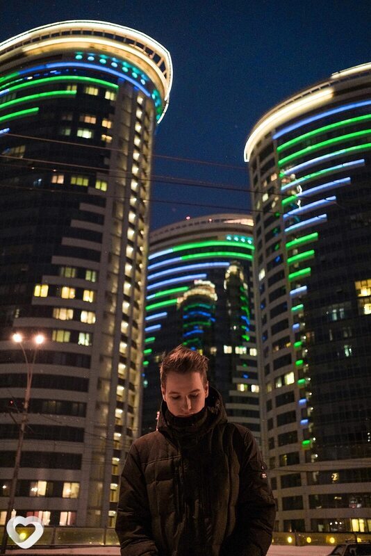 Артём, 29, Москве — анкета №1064819
