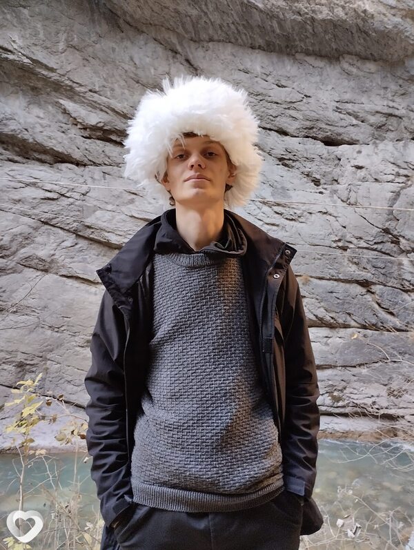 Александр, 21, Москве — анкета №1066113