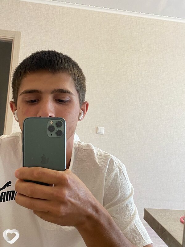 Алексей, 22, Новороссийске — анкета №1066496