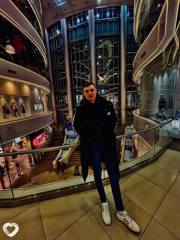 Михаил, 22, Москве — анкета №1066746
