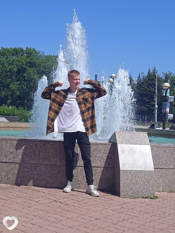 Саня, 23, Комсомольске-на-Амуре — анкета №1068027