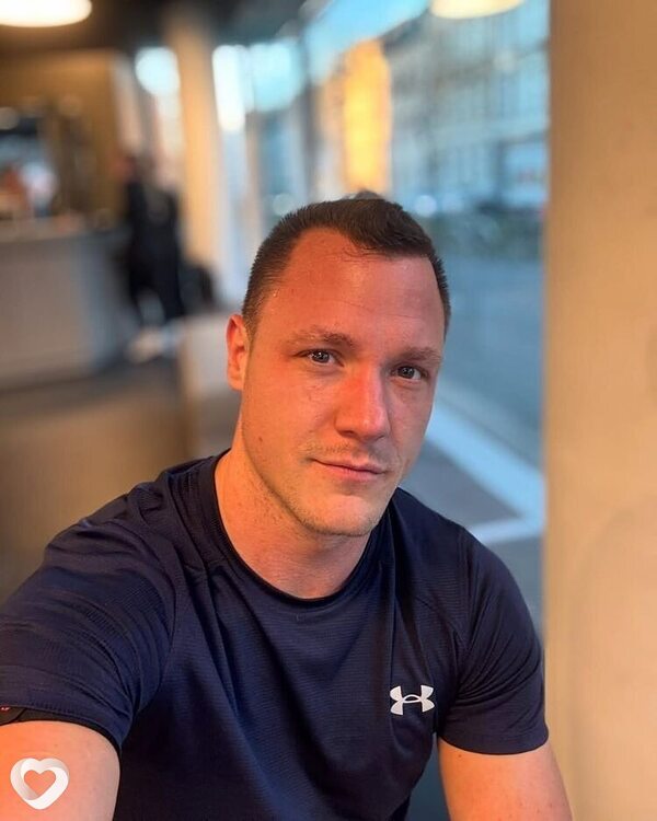 Лев, 24, Таганроге — анкета №1068161