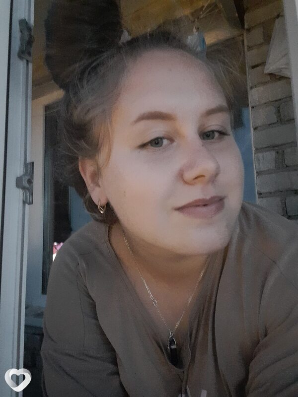 Виктория, 24, Уссурийске — анкета №1068380