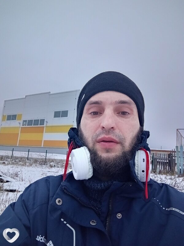 Олег, 39, Красноярске — анкета №1068570
