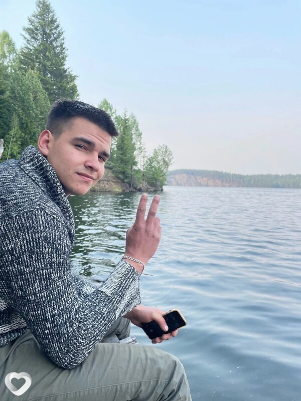 Иван, 23, Челябинске — анкета №1068548