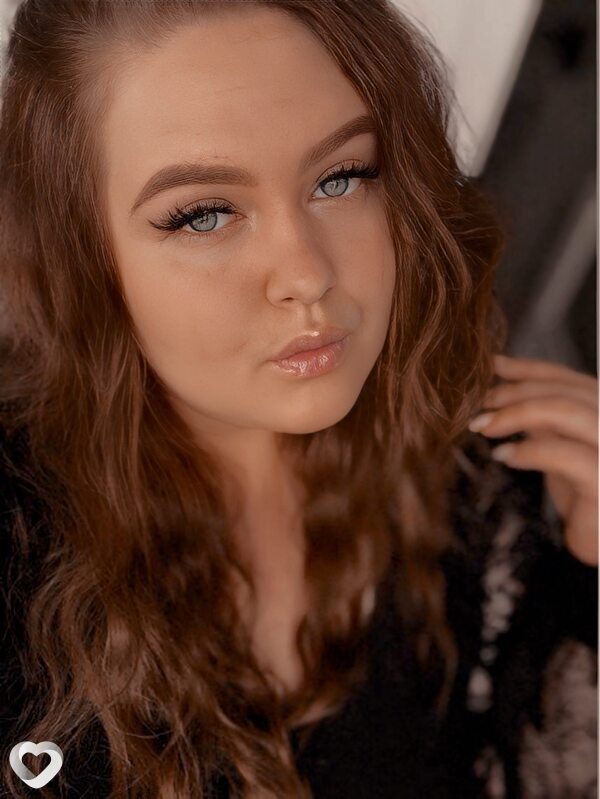 Екатерина, 25, Бийске — анкета №1069477