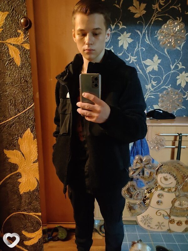 Максим, 23, Томске — анкета №1069402