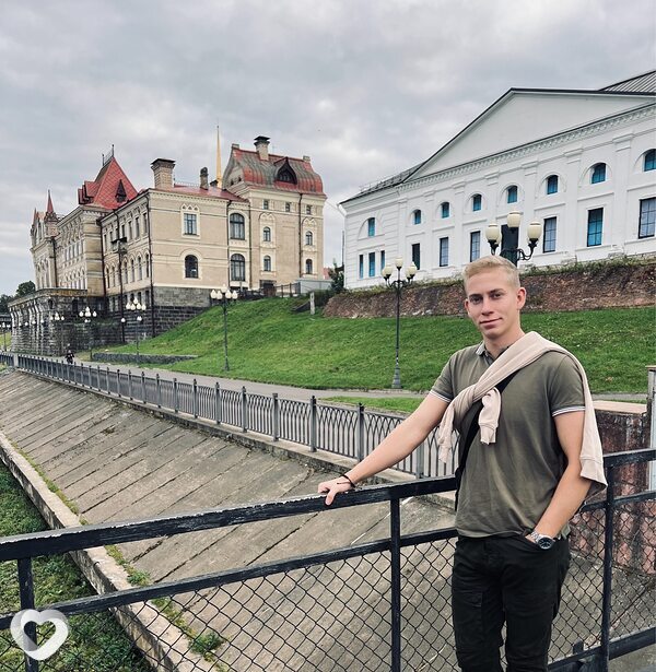 Владислав, 22, Санкт-Петербурге — анкета №1069772