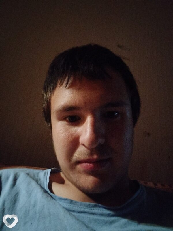 Кирилл, 21, Сургуте — анкета №1070280