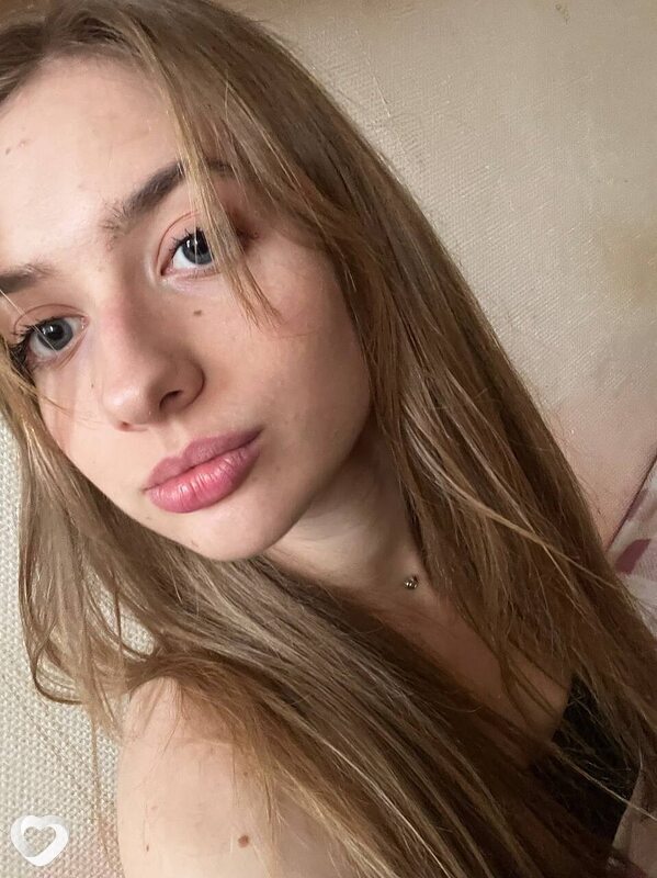 Дарья, 20, Горно-Алтайске — анкета №1070891