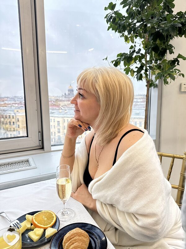 Юлия, 49, Санкт-Петербурге — анкета №1071074